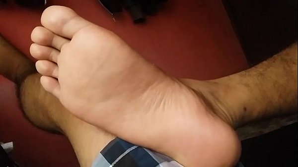 Male feet 1 HIGH