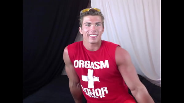 GreekDemiGod / MrJackedSteel Orgasm Cam Show