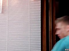 Honeymoon dumped – elye black, alex grand