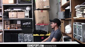 YoungPerps – Security Guard Fucks Armond Rizzo