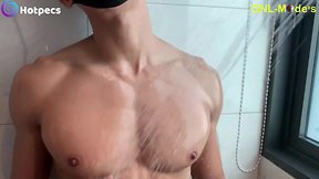 Asian muscle with sun-kissed pecs and nipples played!