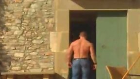 Muscular men have great sex