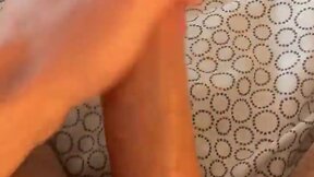 Thin fit guy strokes mammoth prick