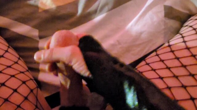 Petite precum: what you need to know