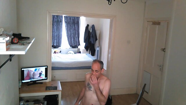 Bisexual slim large pecker male fuck my hungry faggots bum