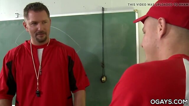 Coach’s sloppy secret – Andrew Justice, Joseph Rough