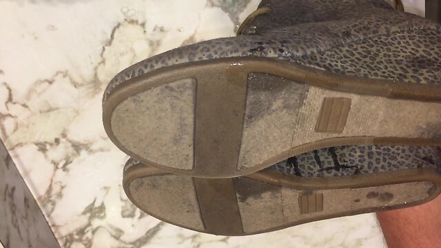 Fuck wifes cute toms wedges shoes and cum on them