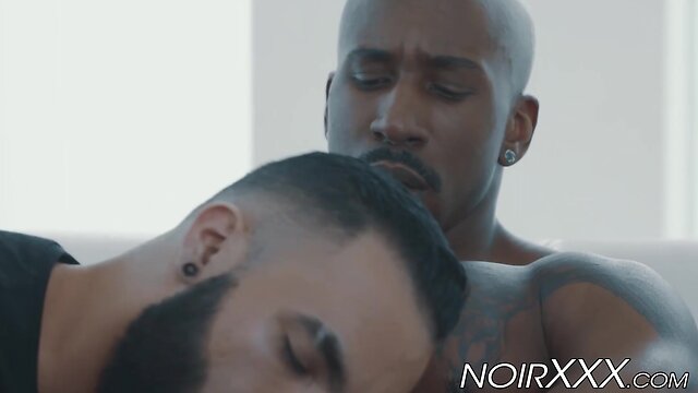 Max konnor: muscular black gay ass destroys hunky bearded white stud