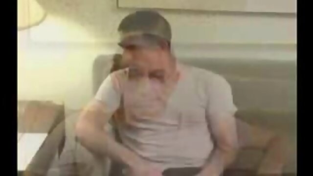 Mature gets a gay blowjob