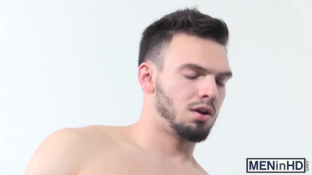 Hard sex between jason and London muscle guys with big dick